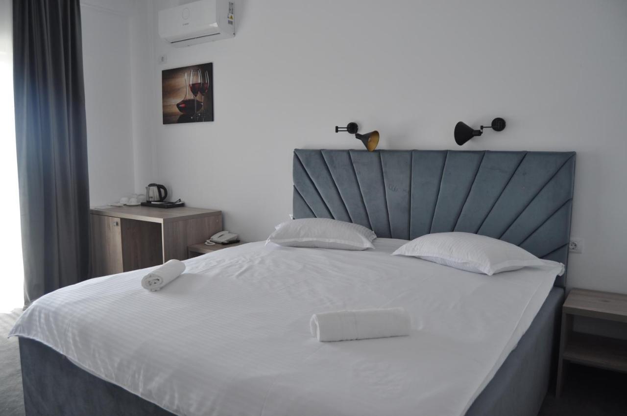 Hotel Maya Horezu Extérieur photo